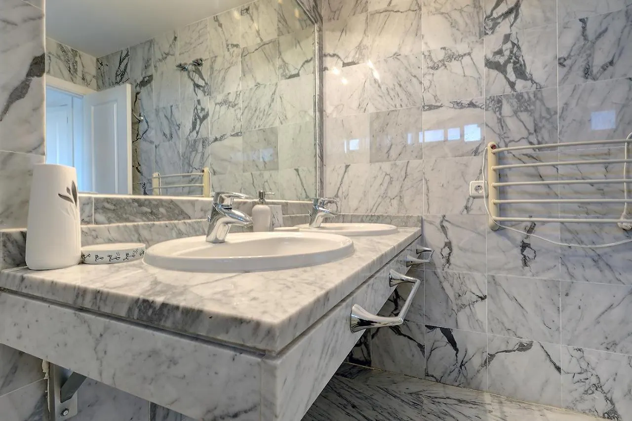 Bright Nordic Style Penthouse In Beachside Resort Marbella Apartmán