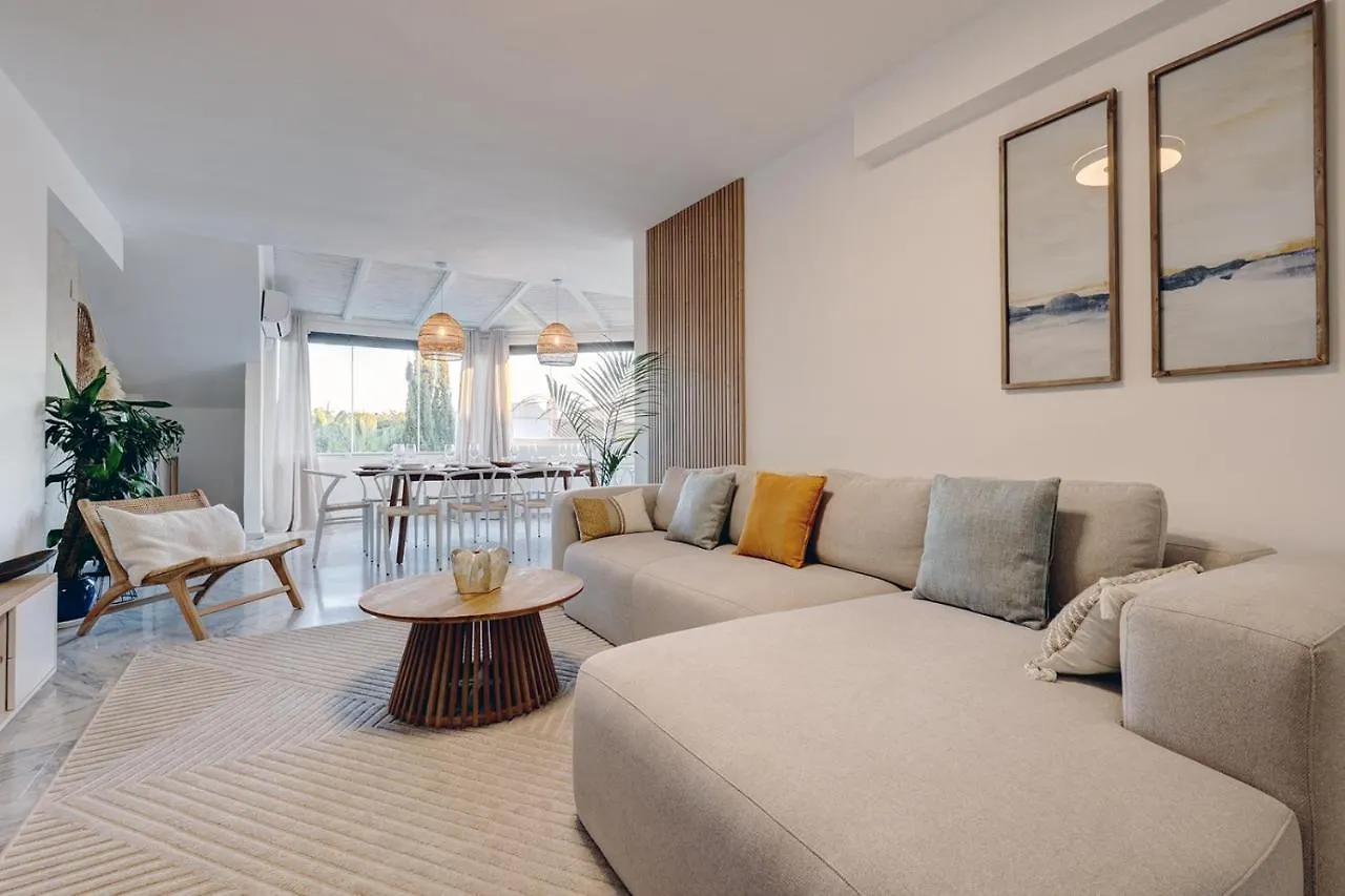 Bright Nordic Style Penthouse In Beachside Resort Marbella Apartment