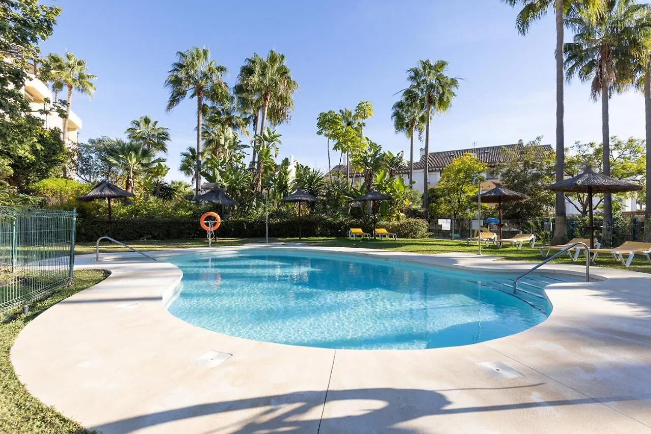 Apartment Bright Nordic Style Penthouse In Beachside Resort Marbella