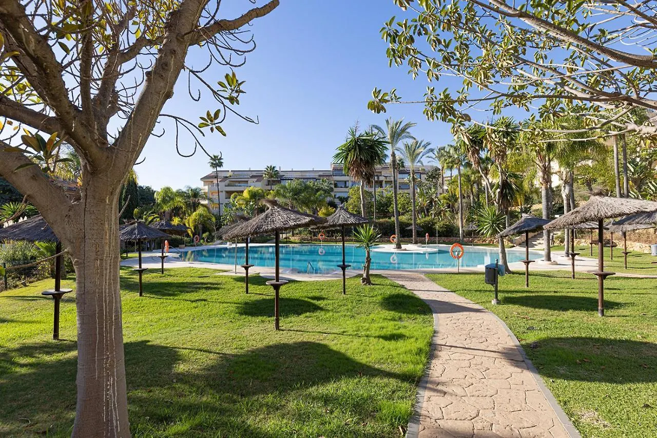 Bright Nordic Style Penthouse In Beachside Resort Marbella Apartment